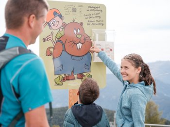 Conoscete già Maranza? Famiglia legge cartello informativo per caccia ai ladri sul Gitschberg